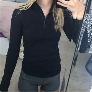 Lululemon Seamless Mesh 1/4 Zip